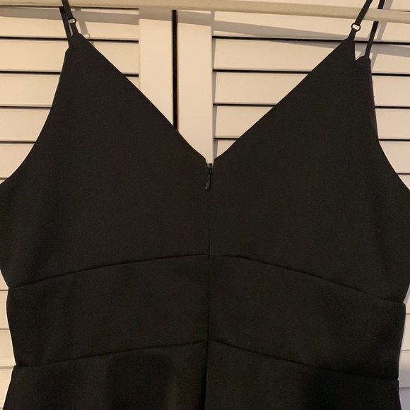 H&M Low Cut Minidress - Picture 3 of 5